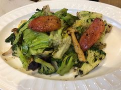黑松露椰子油炒杂菜-闻见中国海南菜(K11店)