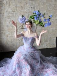 -欣薇婚纱(新源乐汇城店)