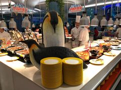 自助取餐区-帝企鹅自助餐厅•儿童岛•真企鹅(长隆企鹅酒店)