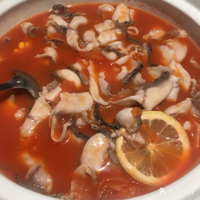 柠檬椒砂锅鱼(亚龙国际广场店)柠檬番茄鱼图片