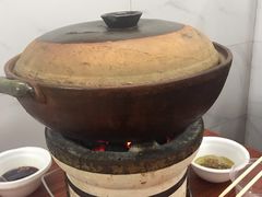 -威邵鸡煲(西华路总店)