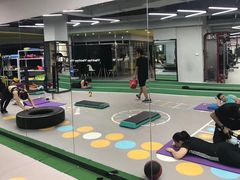 -CXFIT 陈徐健身工作室(凯旋店)