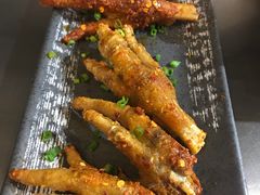 虎皮鸡爪-微醺烤牛·炭火烧烤·精酿啤酒(东郊记忆店)