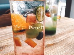 鲜果瘦身气泡水-张老板的店(民乐园店)