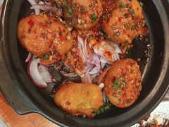 -有红鸡毛店·川菜(建设路店)