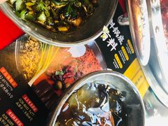 -谭鸭血老火锅(漳州路店)