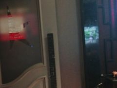 -依呀呀ktv烧烤小串(中山西路店)