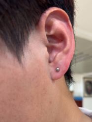 -冰岛刺青·手工穿孔·耳洞吧·专业喜纹身