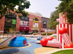 -泡泡玛特POPMART(蓝色港湾店)