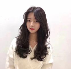 -Kraemer Paris  苏豪路易士·嘉玛发廊