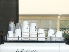 -HUGS coffee(东区店)