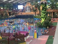 -沈阳龙润夏宫温泉水乐园