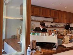 -Line来恩咖啡(石厦花园店)