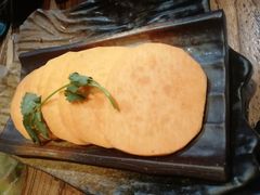 -老牌坊云南鱼豆花火锅(爱建店)