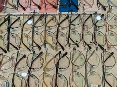 -三叶眼镜城批发市场(上海火车站店)