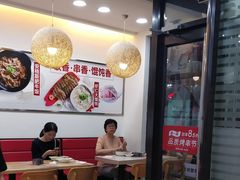 大堂-南城香·饭香串香馄饨香(青年路店)