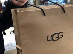-UGG(燕莎奥特莱斯购物中心店)