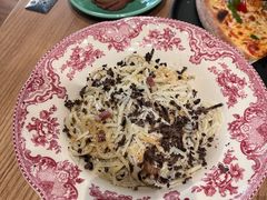 -MOMENTI手工意面(晶耀前滩店)