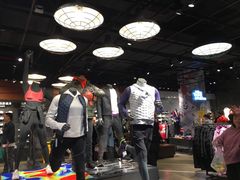 -NIKE武汉品牌体验店