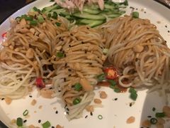 鸡丝凉面-胡桃里音乐酒馆(四道口店)