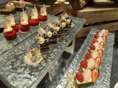 -两咖啡自助餐厅(静安香格里拉酒店)