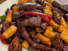 黑椒牛柳年糕-锡和无锡菜(景丽苑店)