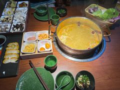 -花菇朵·云山雀 ll 野生菌火锅·精品云南菜(万柳店)