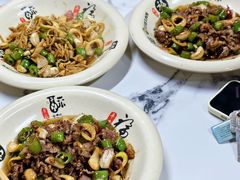 -何永光123鲜牛肉馆(1号店)