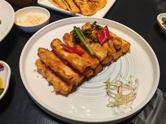 -铜锣湾·有麝自然香(渝北财富中心店)