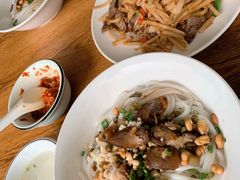 -牛八宝桂林米粉(八里庄店)