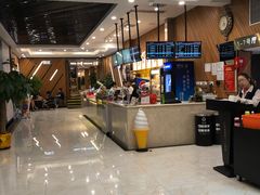 -大光明丽星VIP影城(昌里路杜比全景声店)