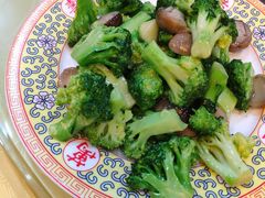 西兰花扒草菇-砂锅居(西四店)