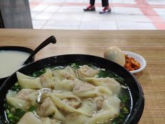 -吃不亏特色包子(三峡广场店)