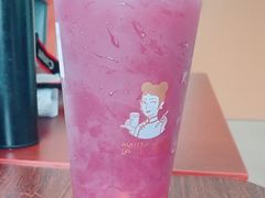 -沪上阿姨鲜果茶(世茂广场宽厚里店)