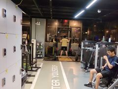 -LikingFit24小时健身•普拉提(张江店)