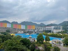 -荔波冰雪水世界主题乐园