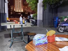 -一路飘香面馆