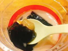 -八婆婆烧仙草(曾厝垵店)