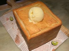 面包诱惑-绿茶餐厅(乐峰广场店)