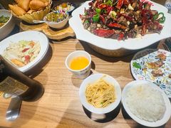 -巴扎屋大盘鸡·新疆菜(汇嘉时代店)