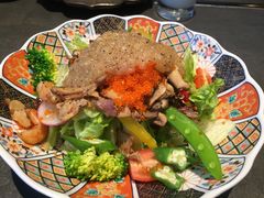 -铭牛烧肉·和牛海鲜自助(高新月牙湖店)