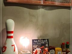 -HIGH FIVE哈福手工汉堡(桂林路店)