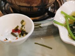 -渝君重庆火锅(嘉宾路店)