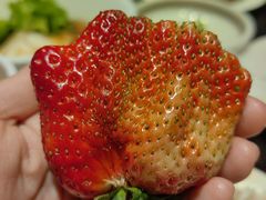 -川骄海鲜自助(王府井奥莱UP TOWN店原世界之花店)