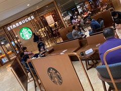 -星巴克臻选(北京颐堤港中心第二店)