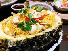 -大头虾越式风味餐厅(光明广场店)