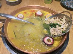 -洱火云南酸菜牛肉火锅(石景山当代商城店)