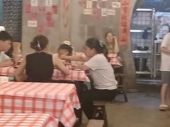 -老方桌烂蹄花川菜馆(九龙坡店)
