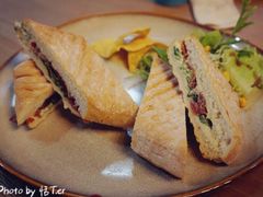 -HELLO 27 意面·沙拉·帕尼尼