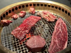 -铭牛烧肉·和牛海鲜自助(高新月牙湖店)